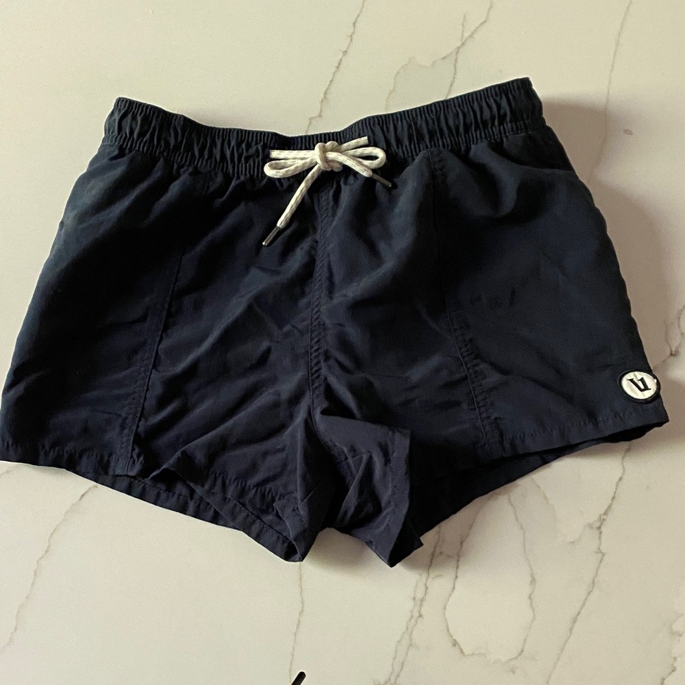 Vuori Sunwashed Shorts - Navy (Medium)
